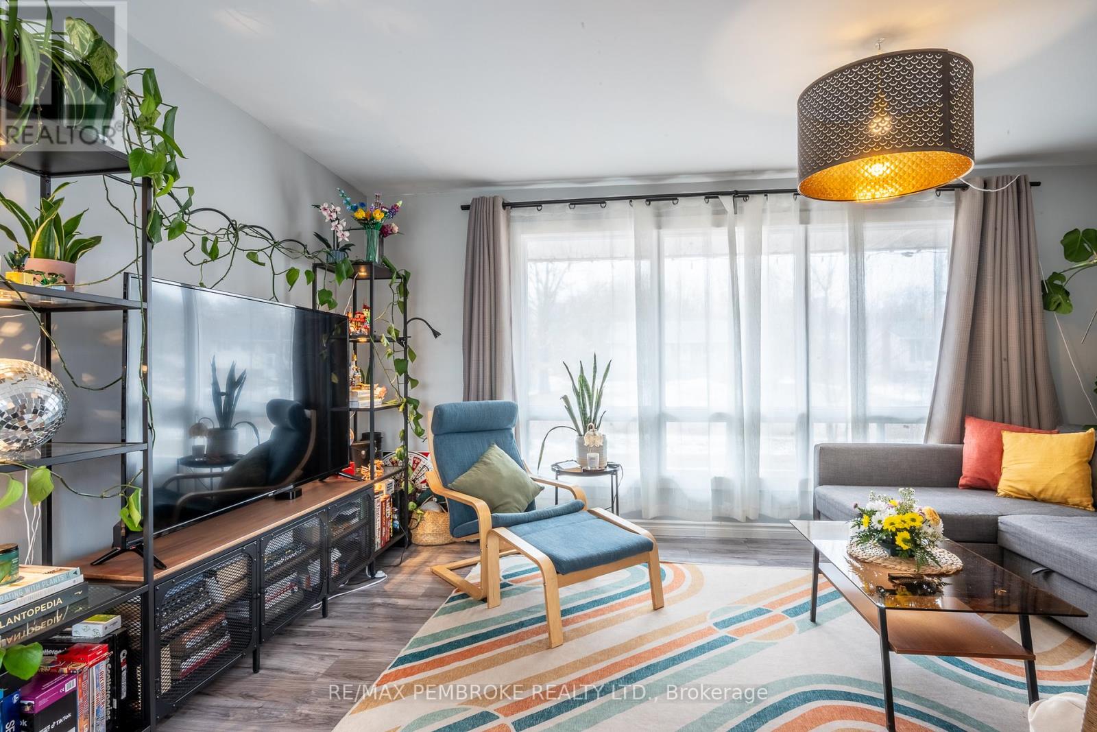 790 Lakeview Drive, Petawawa, Ontario K8A 7E9 - Photo 15 - X12989670