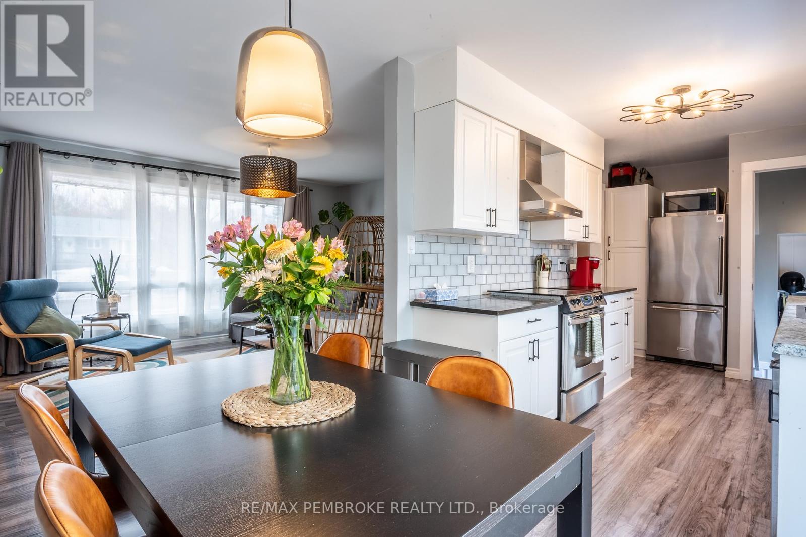 790 Lakeview Drive, Petawawa, Ontario K8A 7E9 - Photo 16 - X12989670