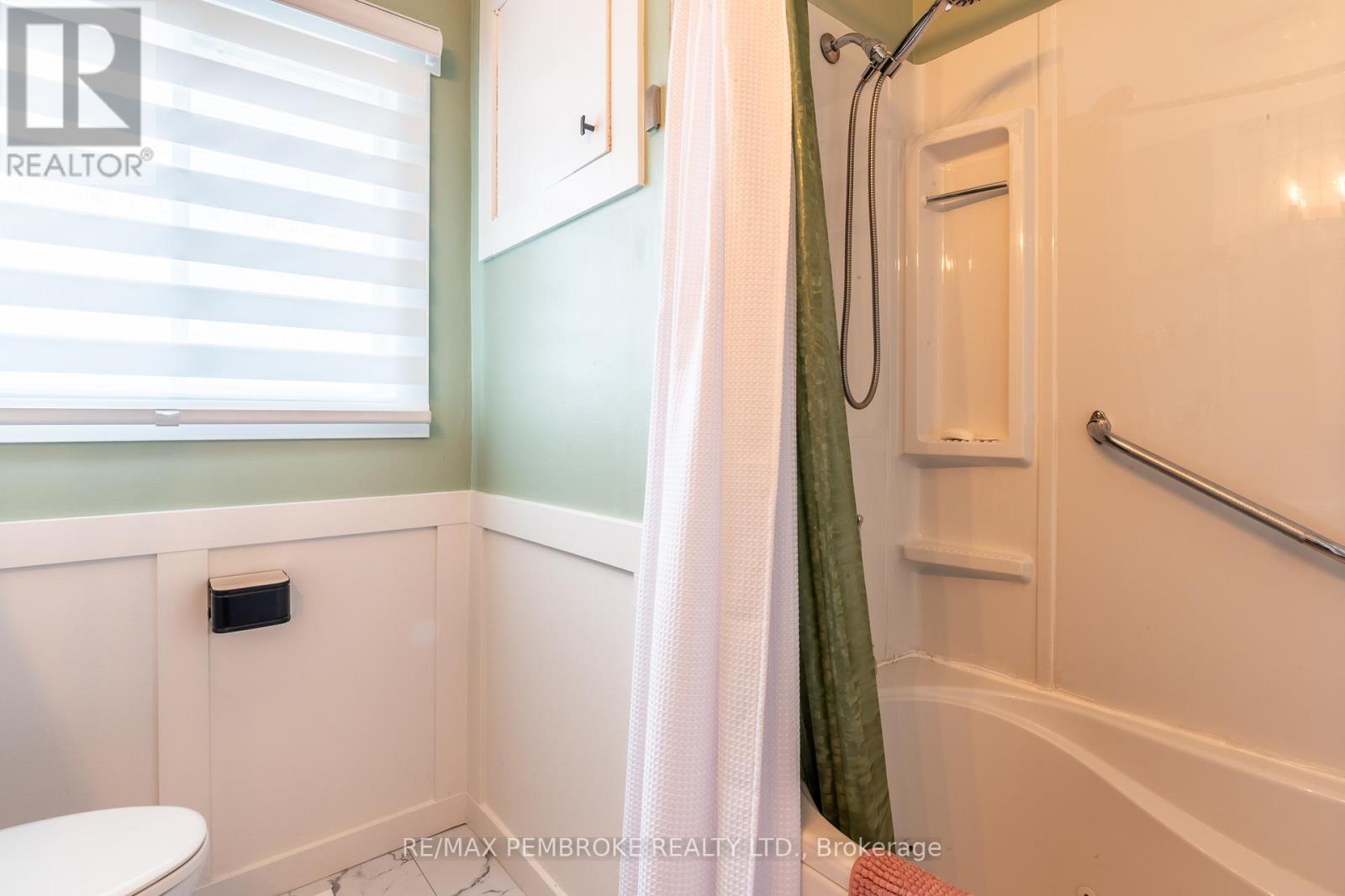 790 Lakeview Drive, Petawawa, Ontario K8A 7E9 - Photo 24 - X12989670