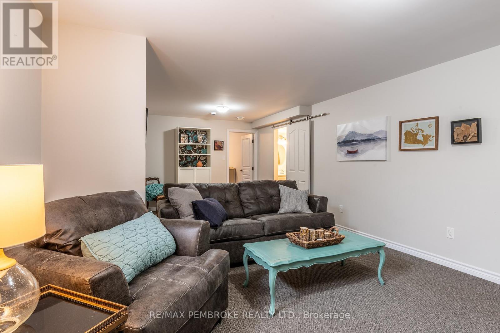 545 Gardner Crescent, Petawawa, Ontario  K8H 0C4 - Photo 37 - X12989680