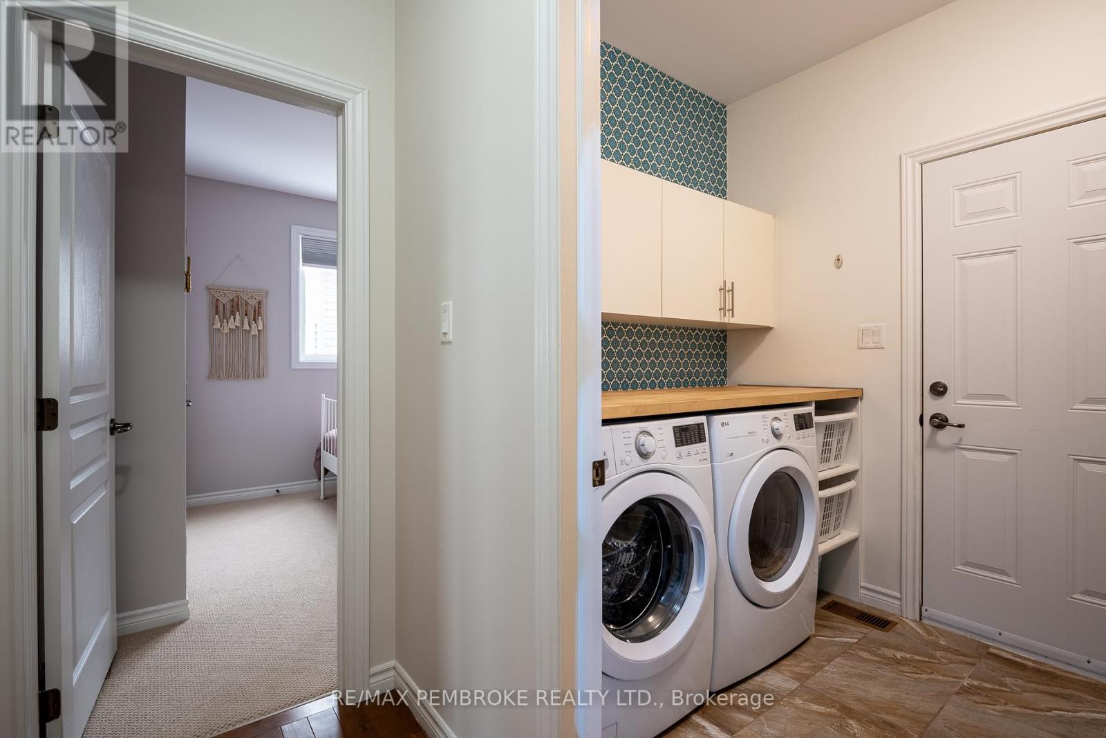 545 Gardner Crescent, Petawawa, Ontario  K8H 0C4 - Photo 39 - X12989680