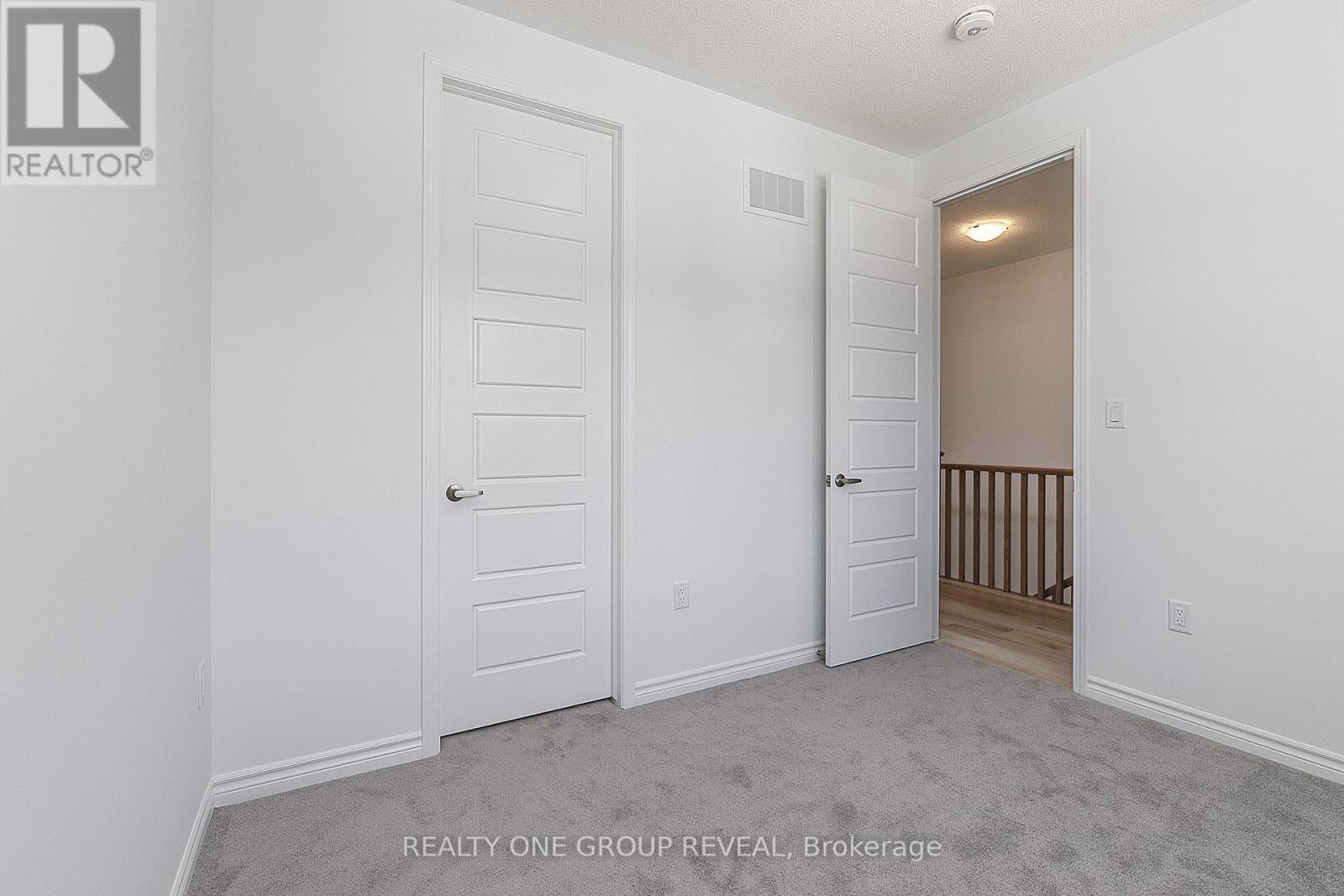 3383 Salt Springs Drive, Pickering, Ontario  L1X 0T3 - Photo 19 - E12989678