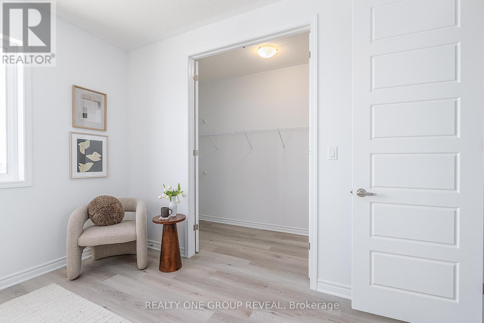 3383 Salt Springs Drive, Pickering, Ontario  L1X 0T3 - Photo 23 - E12989678