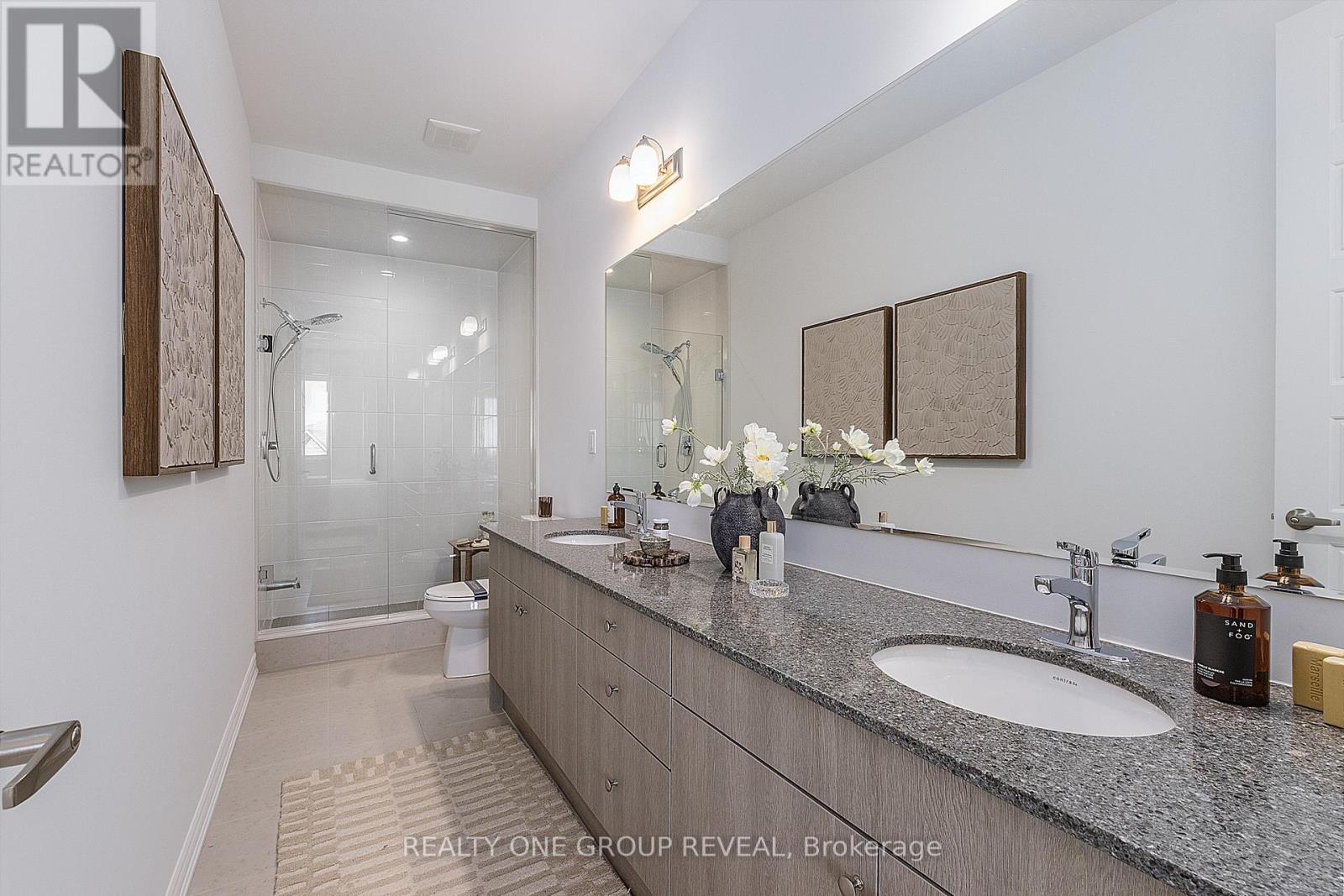 3383 Salt Springs Drive, Pickering, Ontario  L1X 0T3 - Photo 27 - E12989678