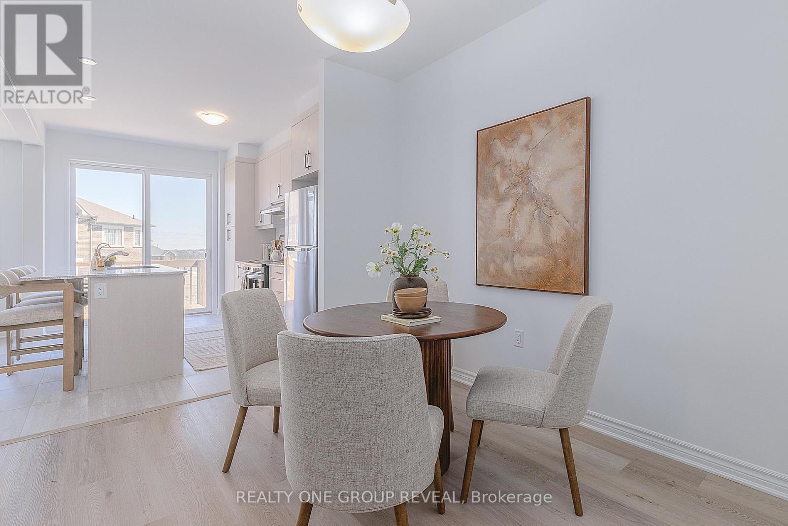 3383 Salt Springs Drive, Pickering, Ontario  L1X 0T3 - Photo 5 - E12989678