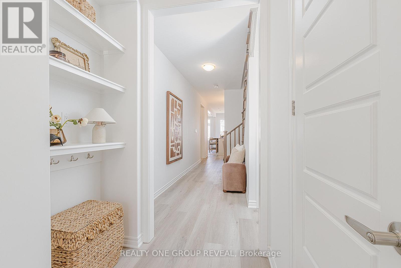 3383 Salt Springs Drive, Pickering, Ontario  L1X 0T3 - Photo 8 - E12989678