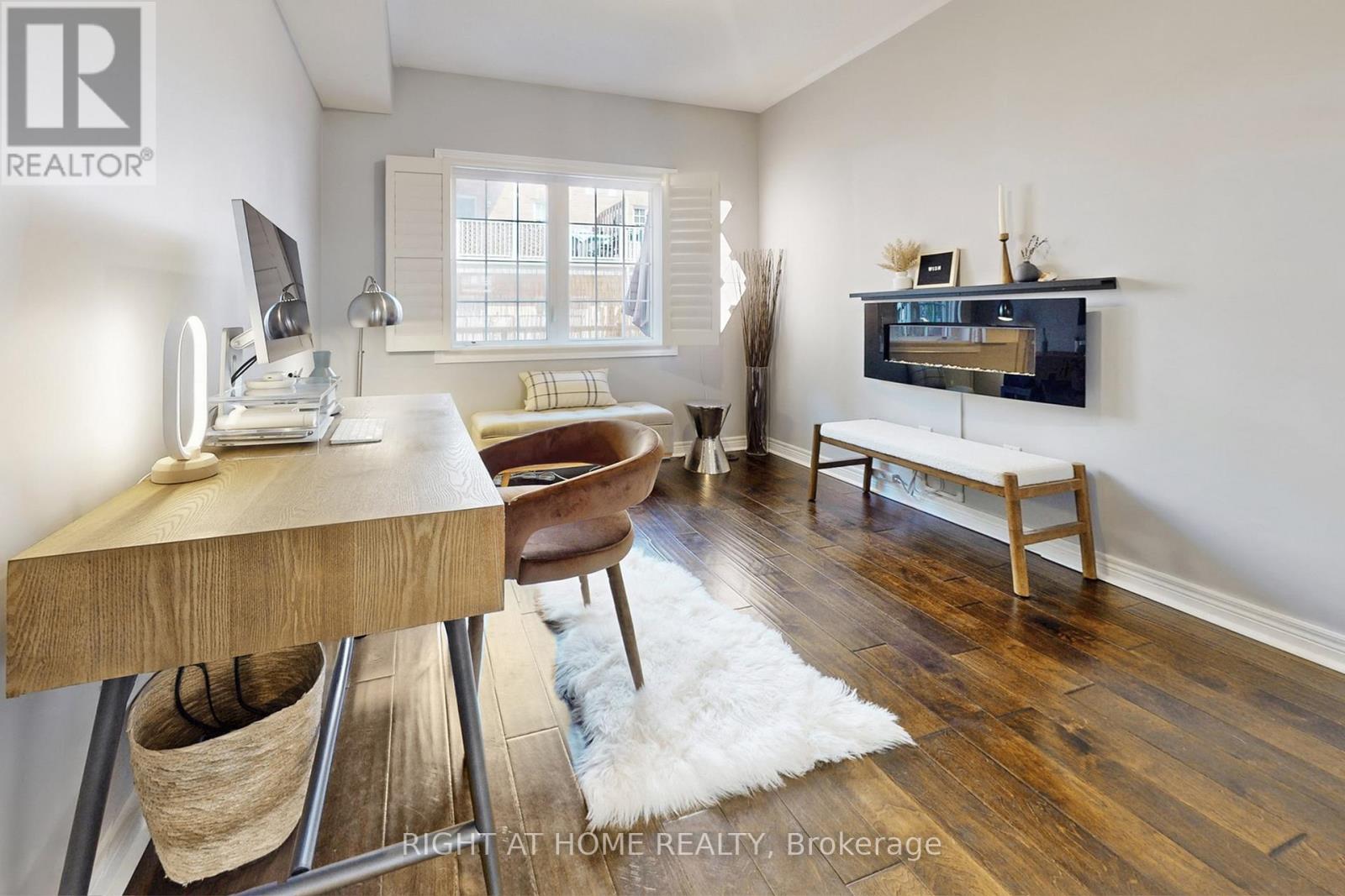 33 Brockville Street, Toronto, Ontario  M4E 0A7 - Photo 22 - E12989806