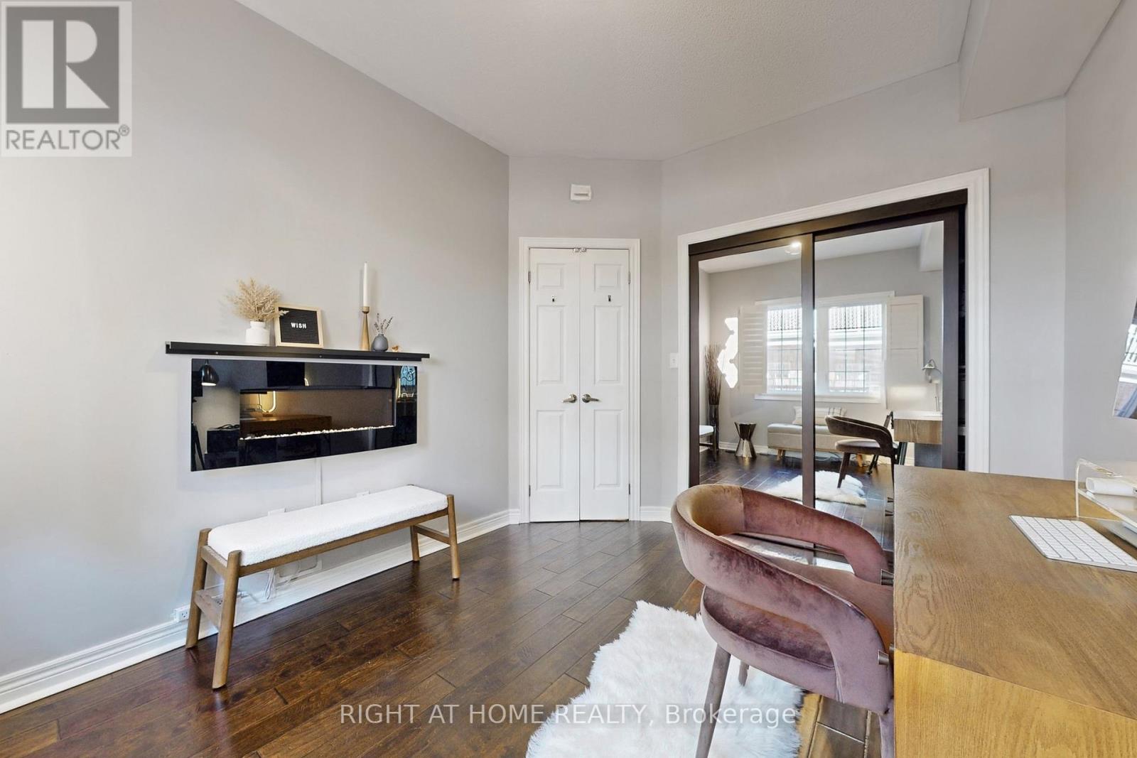 33 Brockville Street, Toronto, Ontario  M4E 0A7 - Photo 23 - E12989806