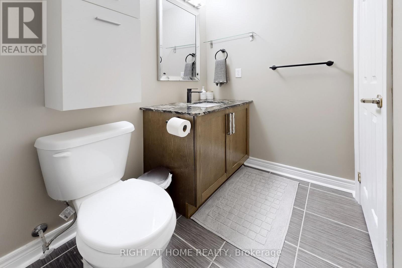 33 Brockville Street, Toronto, Ontario  M4E 0A7 - Photo 33 - E12989806