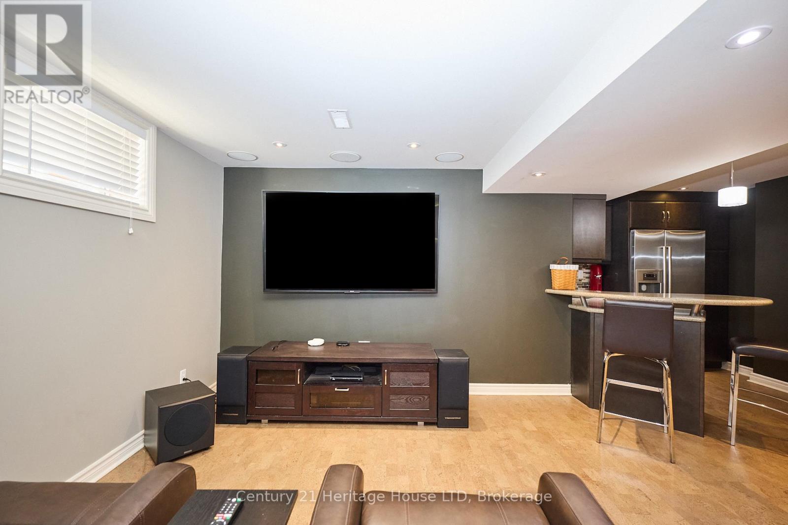 4 Arlene Street, St. Catharines, Ontario  L2S 4C9 - Photo 33 - X12989538