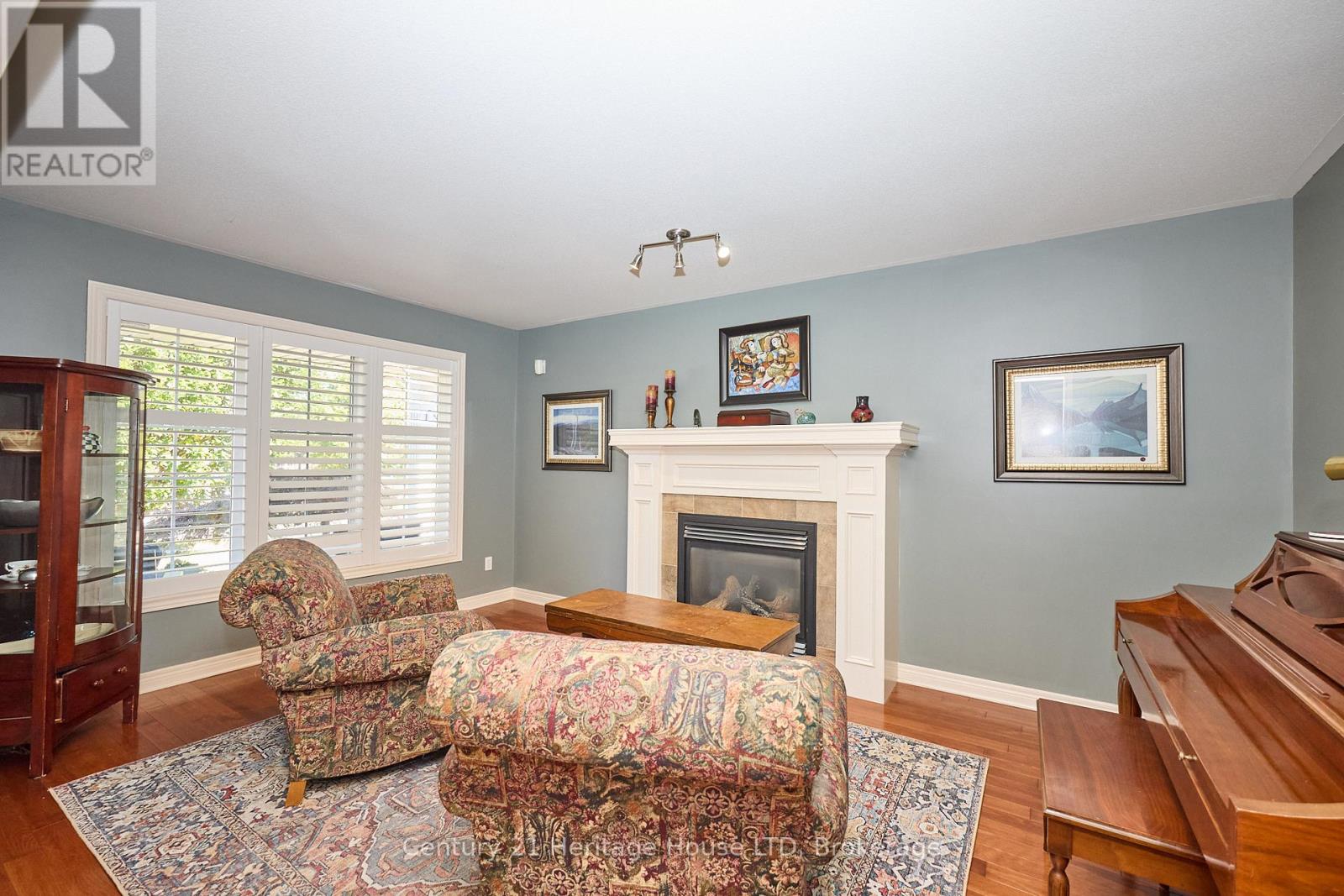 4 Arlene Street, St. Catharines, Ontario  L2S 4C9 - Photo 7 - X12989538