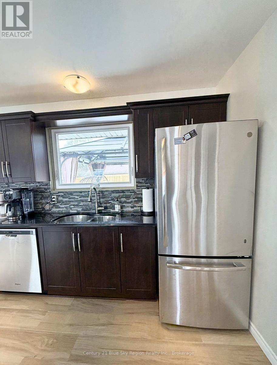 47 Joseph Street, North Bay, Ontario  P1A 1L7 - Photo 24 - X12989530