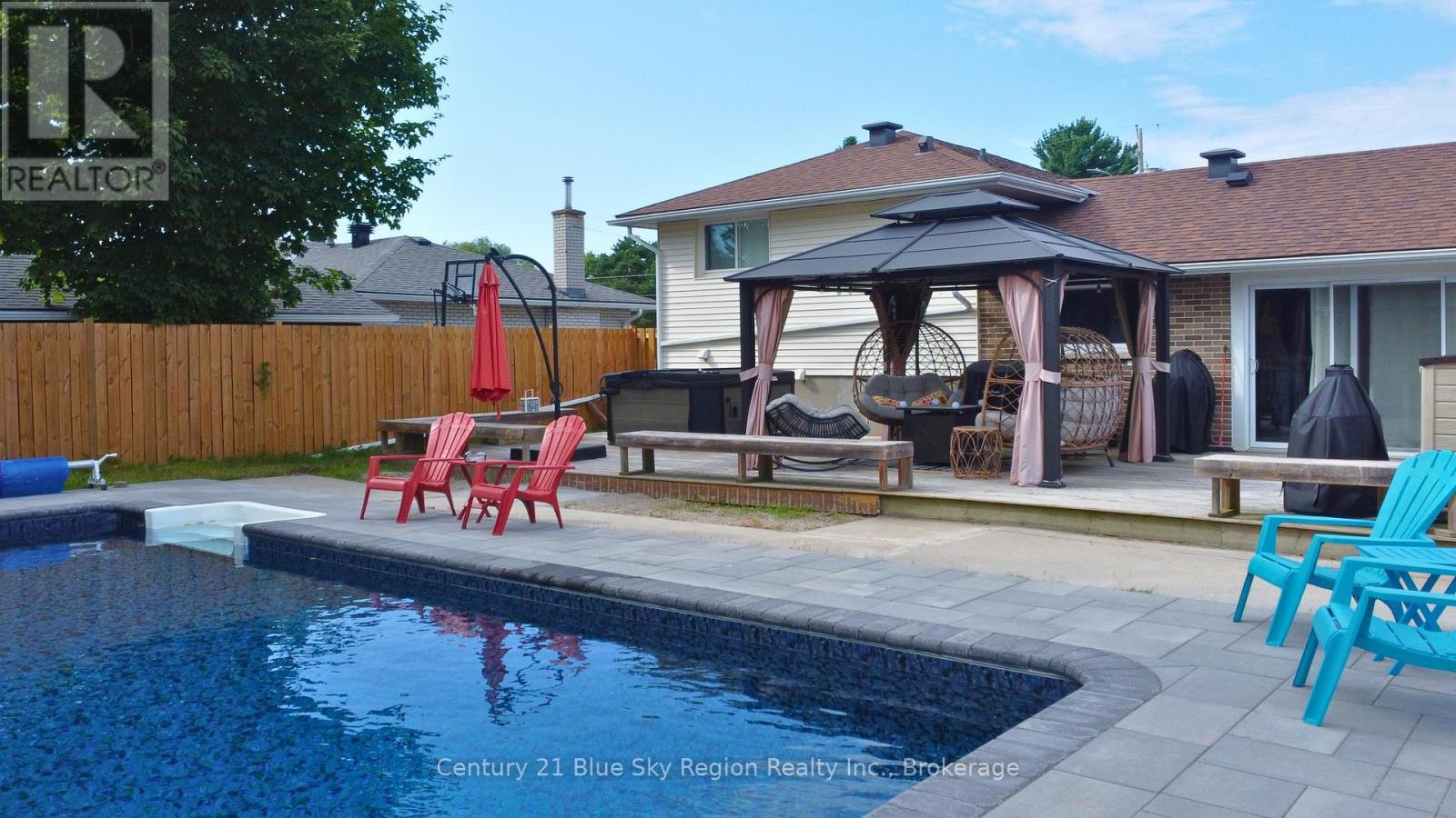 47 Joseph Street, North Bay, Ontario  P1A 1L7 - Photo 41 - X12989530