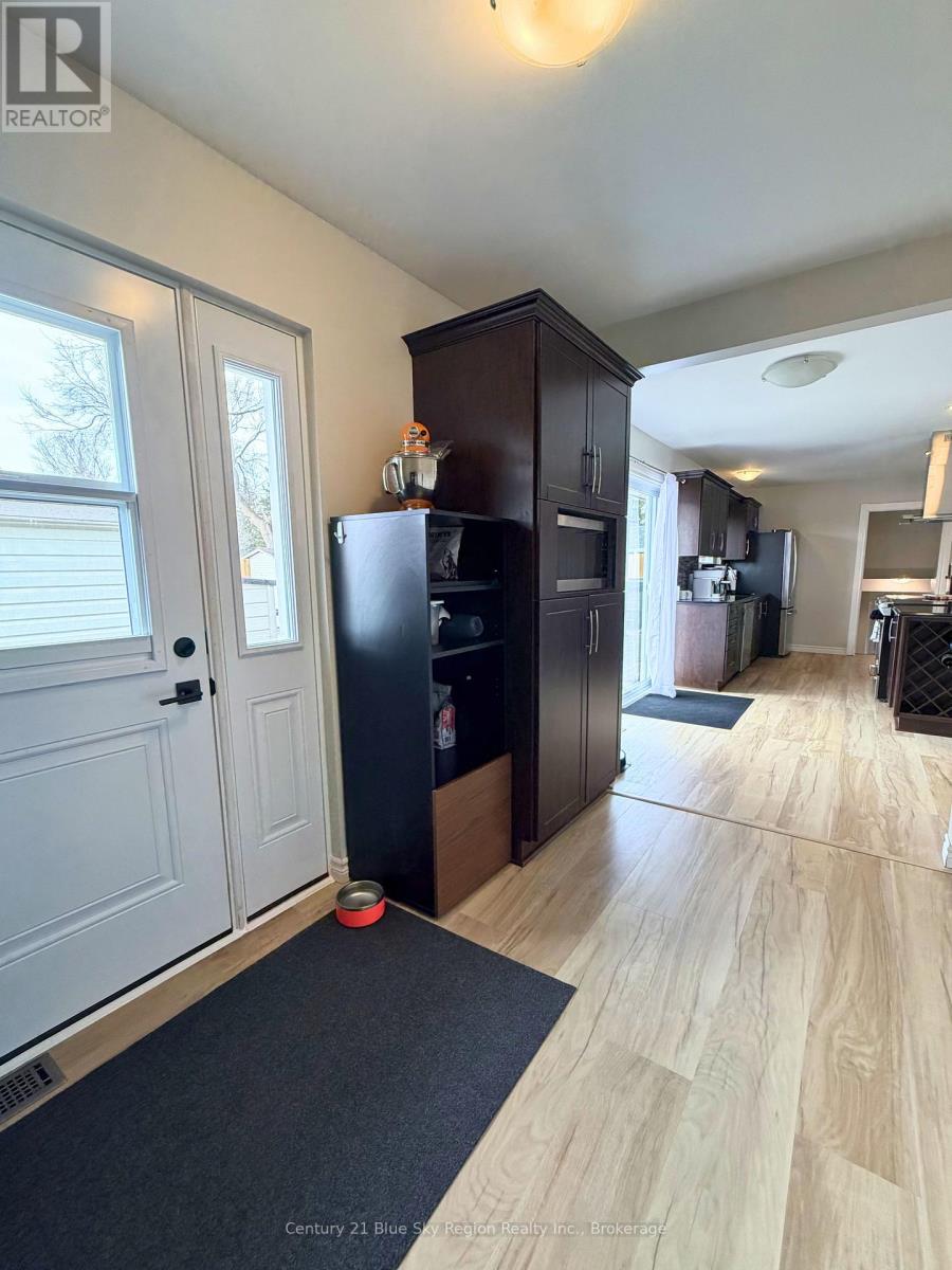 47 Joseph Street, North Bay, Ontario  P1A 1L7 - Photo 8 - X12989530