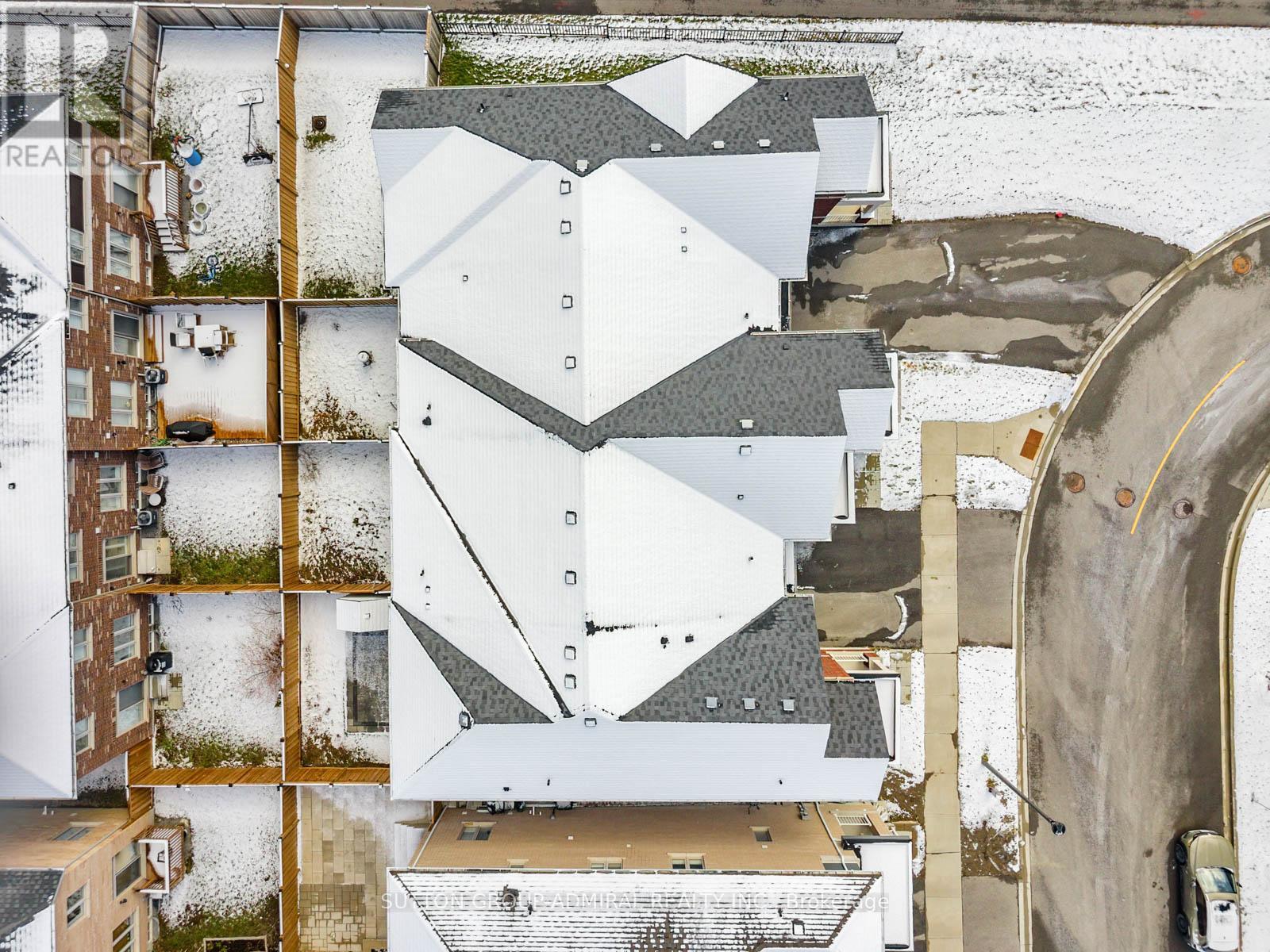 1152 Sepia Square, Pickering, Ontario  L1X 0H1 - Photo 41 - E12989190