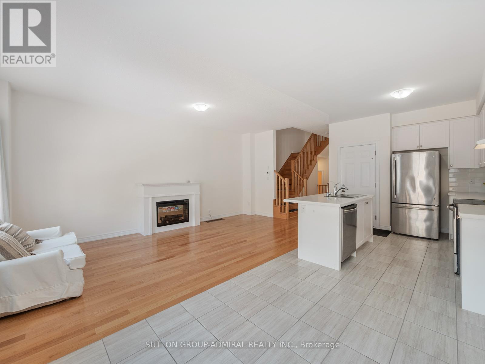 1152 Sepia Square, Pickering, Ontario  L1X 0H1 - Photo 19 - E12989190