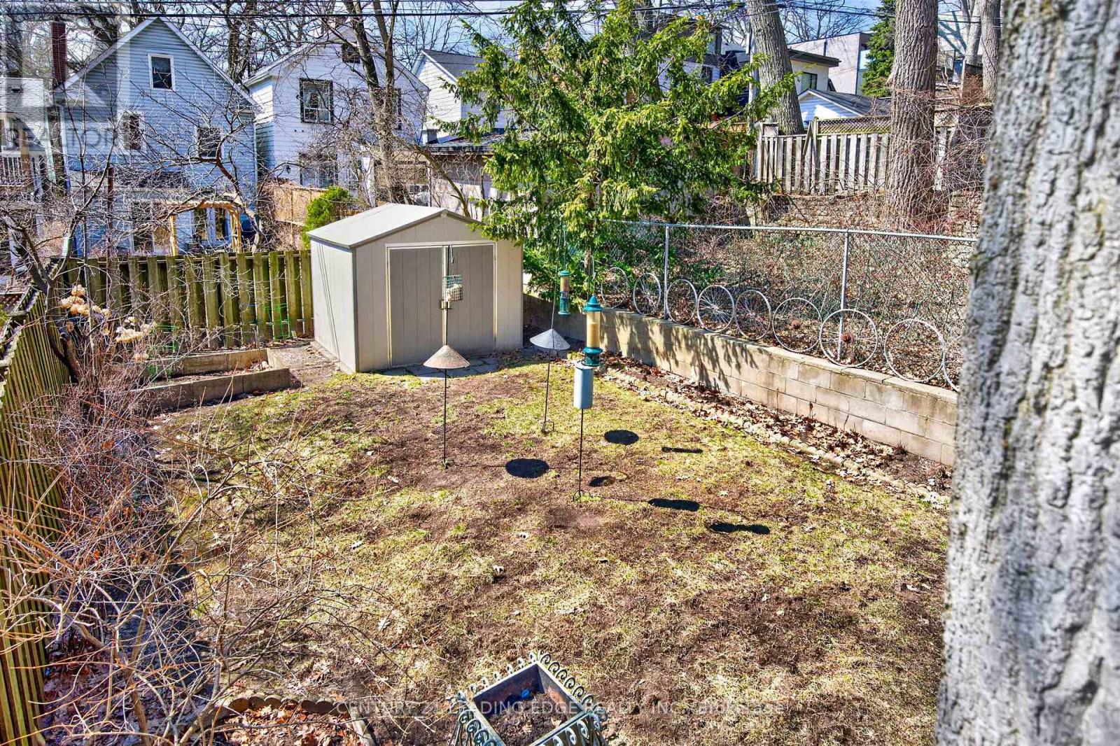 130 Silver Birch Avenue, Toronto, Ontario  M4E 3L4 - Photo 41 - E12989282