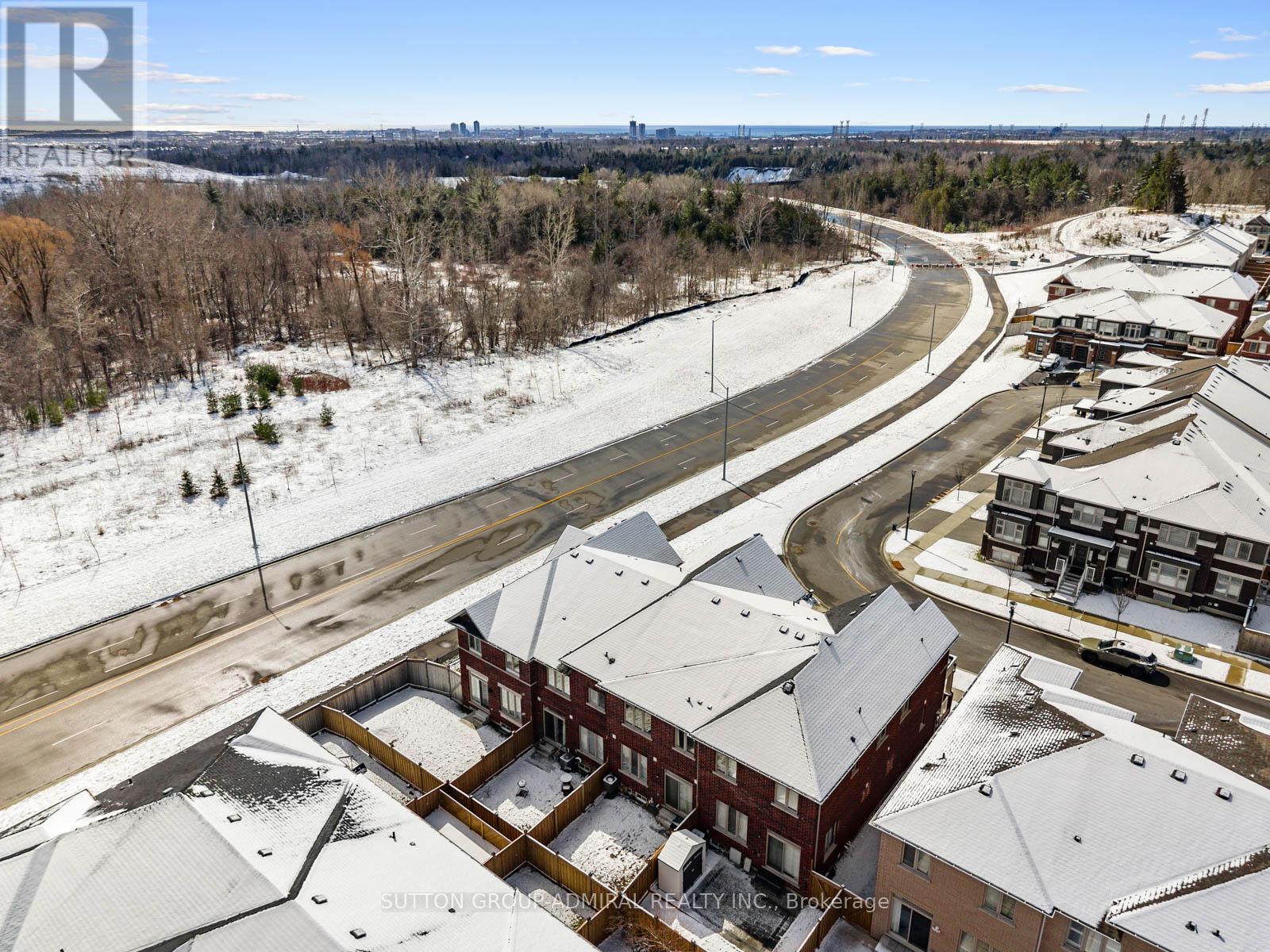 1152 Sepia Square, Pickering, Ontario  L1X 0H1 - Photo 44 - E12989190