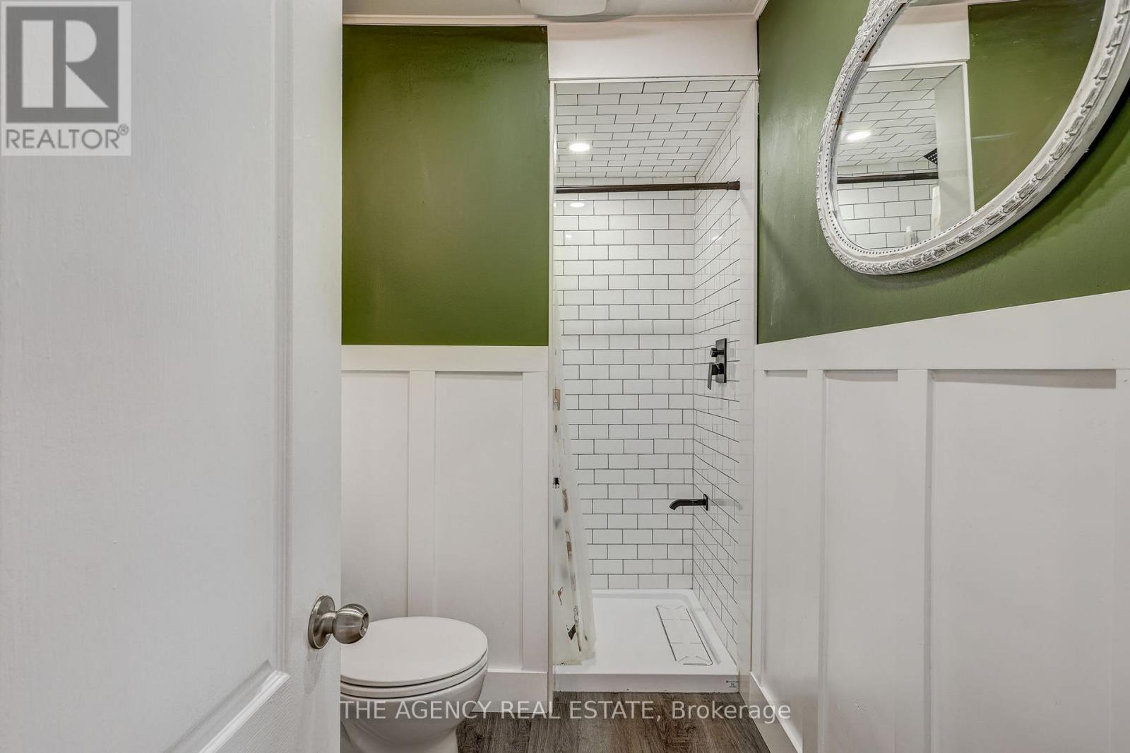 For Sale: 18 MAY STREET, London East (East L), ON | 4 Bed, 3 Bath House for $295,000. See 26 photos!