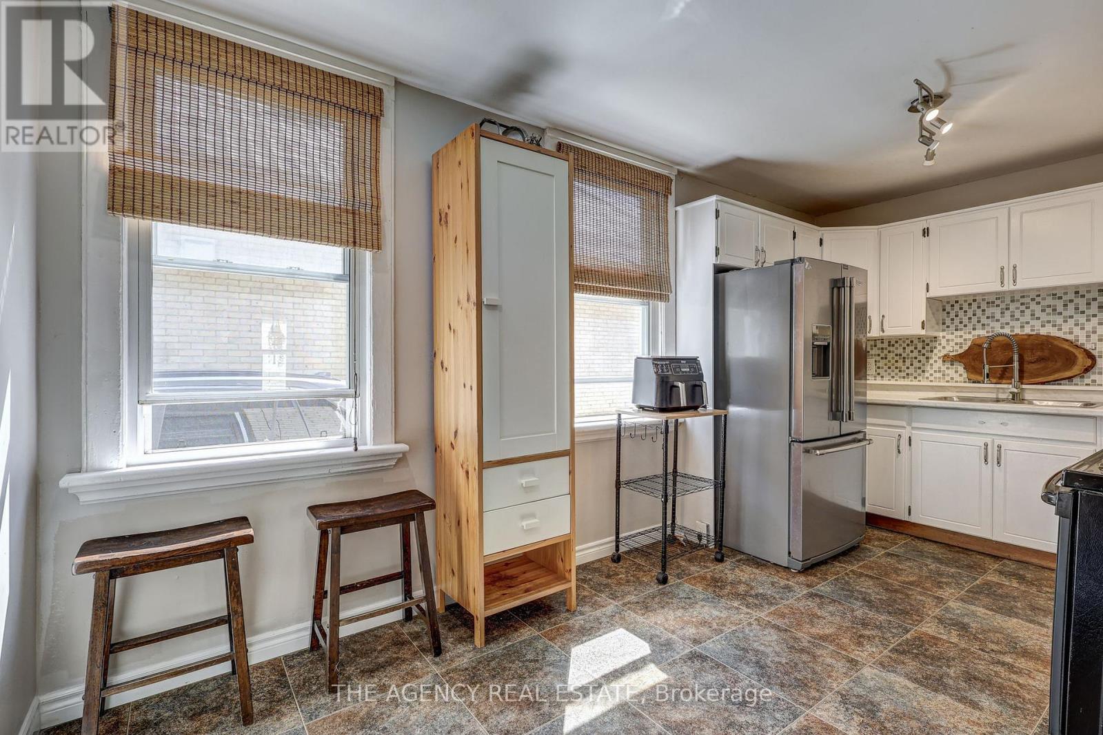 For Sale: 18 MAY STREET, London East (East L), ON | 4 Bed, 3 Bath House for $295,000. See 26 photos!