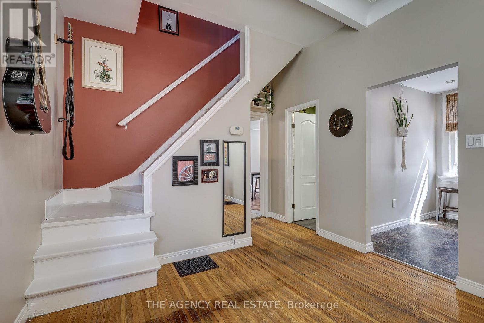 For Sale: 18 MAY STREET, London East (East L), ON | 4 Bed, 3 Bath House for $295,000. See 26 photos!