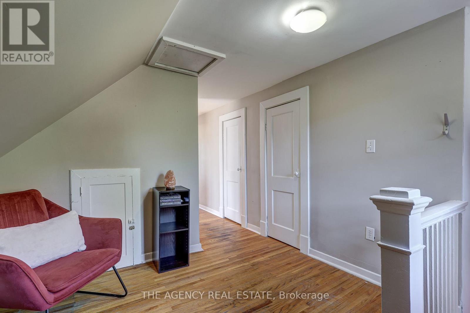 For Sale: 18 MAY STREET, London East (East L), ON | 4 Bed, 3 Bath House for $295,000. See 26 photos!