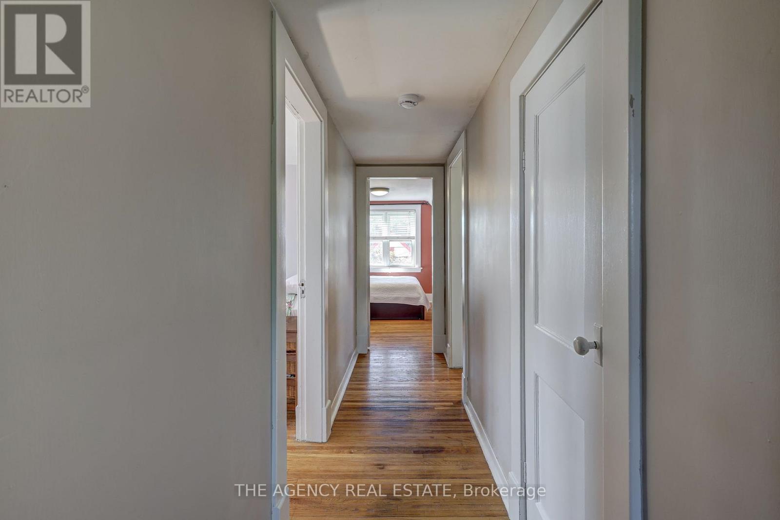 For Sale: 18 MAY STREET, London East (East L), ON | 4 Bed, 3 Bath House for $295,000. See 26 photos!