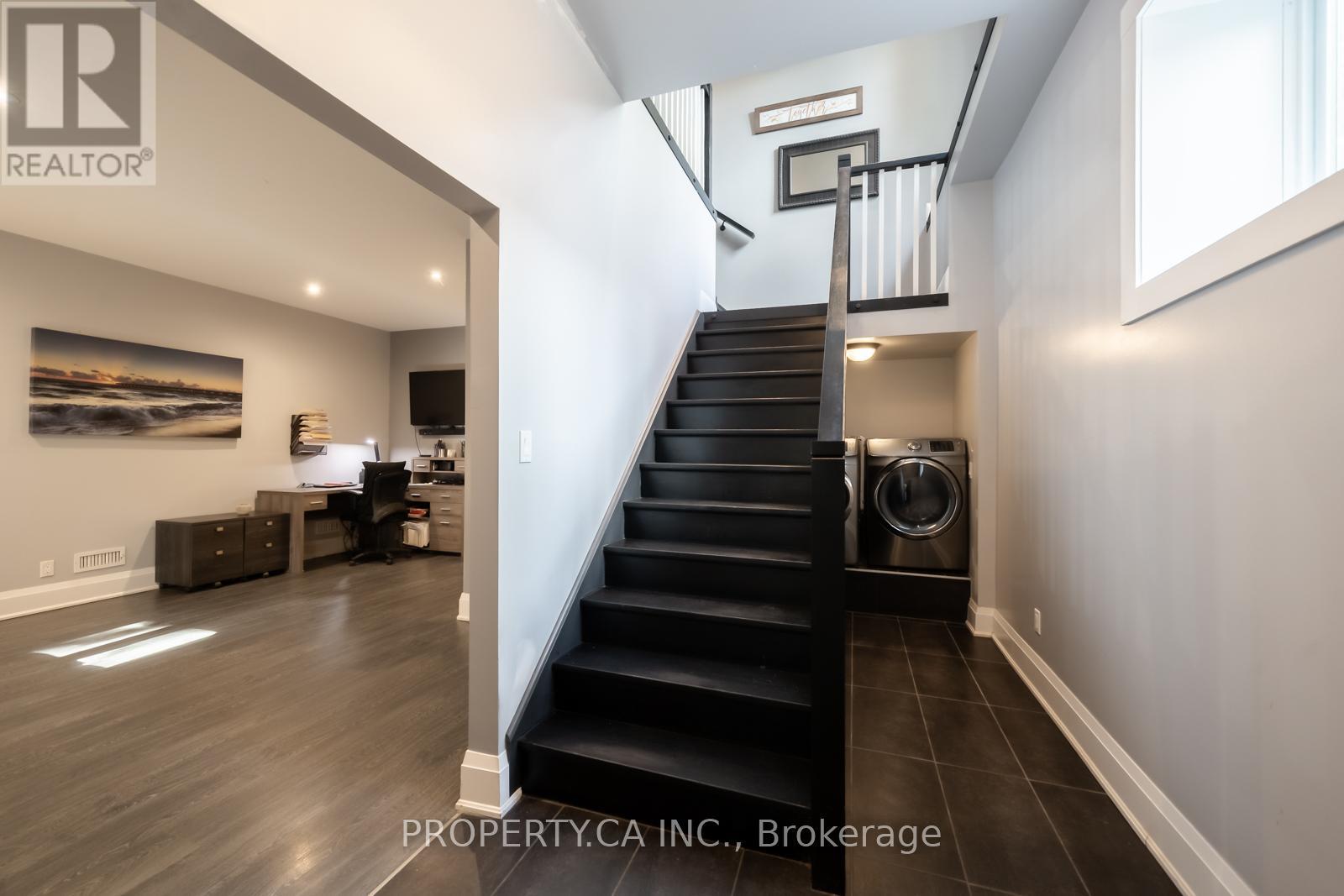 176 Pleasant Boulevard, Georgina, Ontario  L4P 2S4 - Photo 27 - N12989588