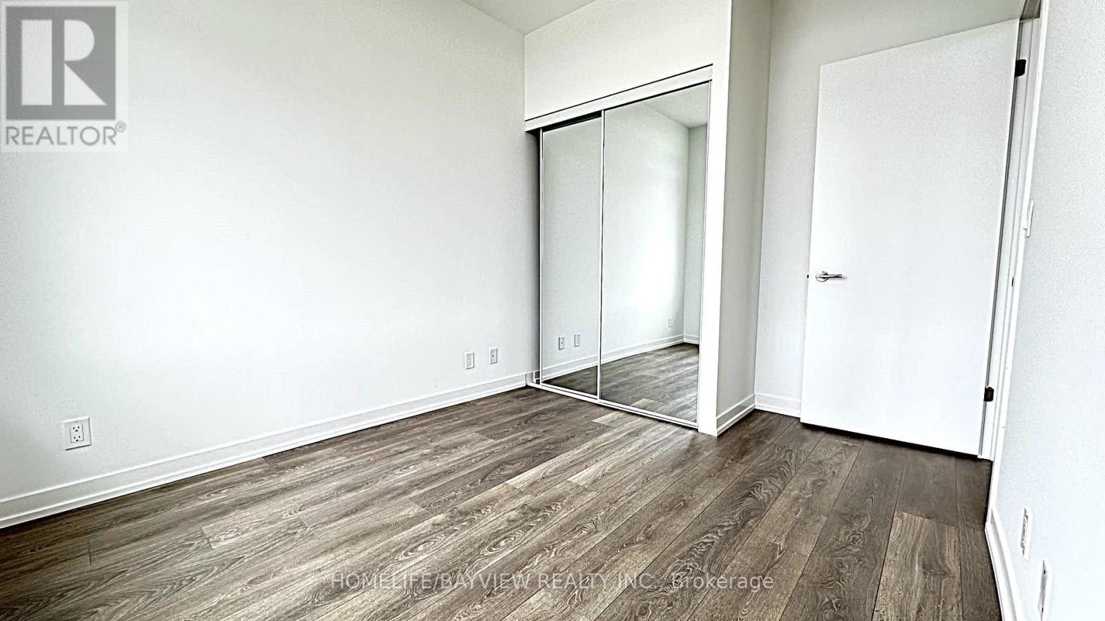 603 - 8 Beverley Glen Boulevard, Vaughan, Ontario  L4K 0L5 - Photo 14 - N12989690