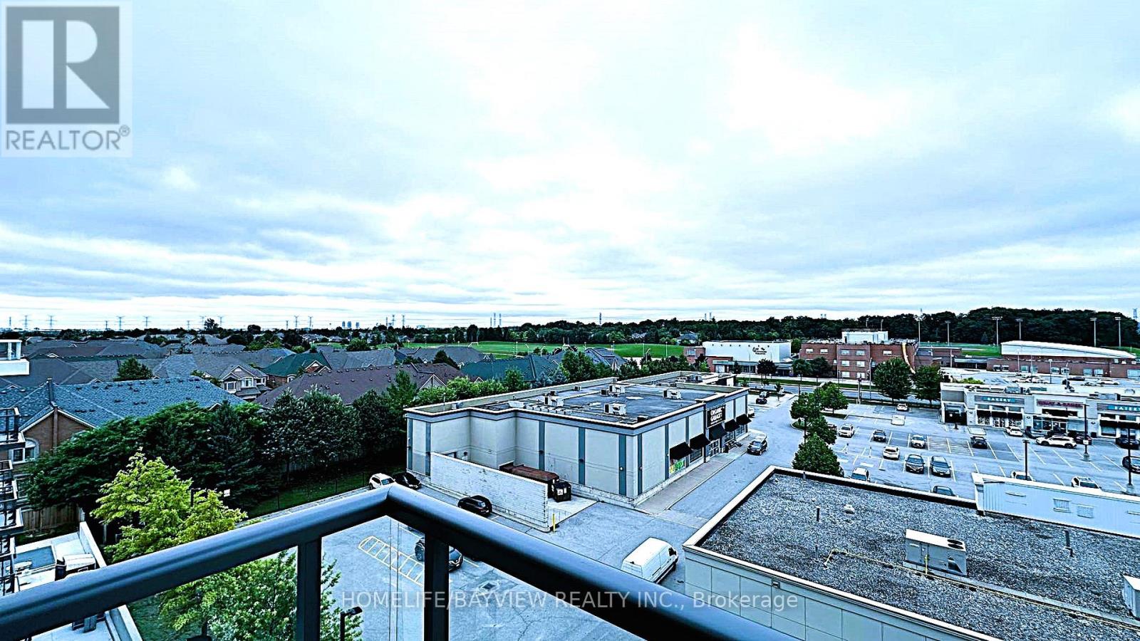 603 - 8 Beverley Glen Boulevard, Vaughan, Ontario  L4K 0L5 - Photo 9 - N12989690