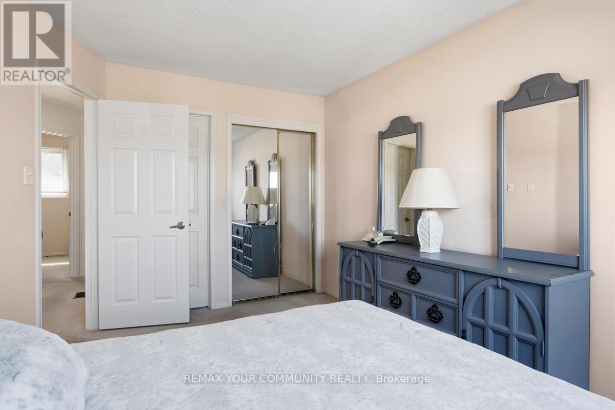 82 Whitney Place, Vaughan, Ontario  L4J 6V5 - Photo 18 - N12989750