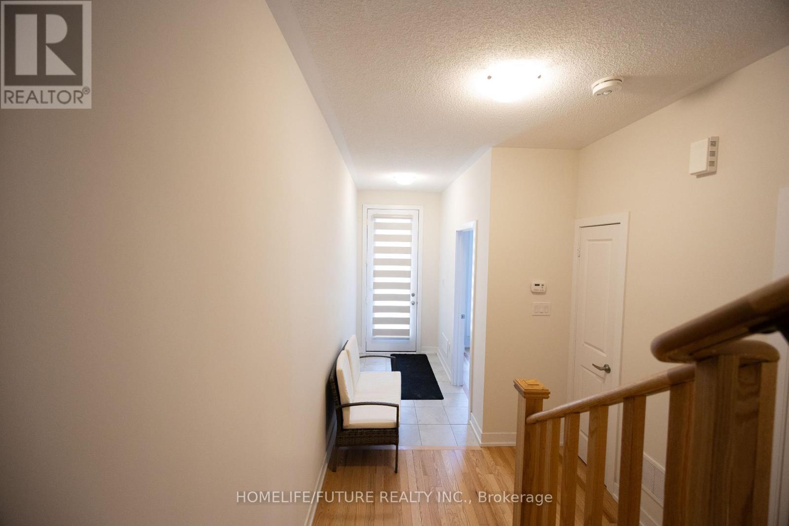 86 Stauffer Crescent, Markham, Ontario  L6B 1R1 - Photo 3 - N12968340