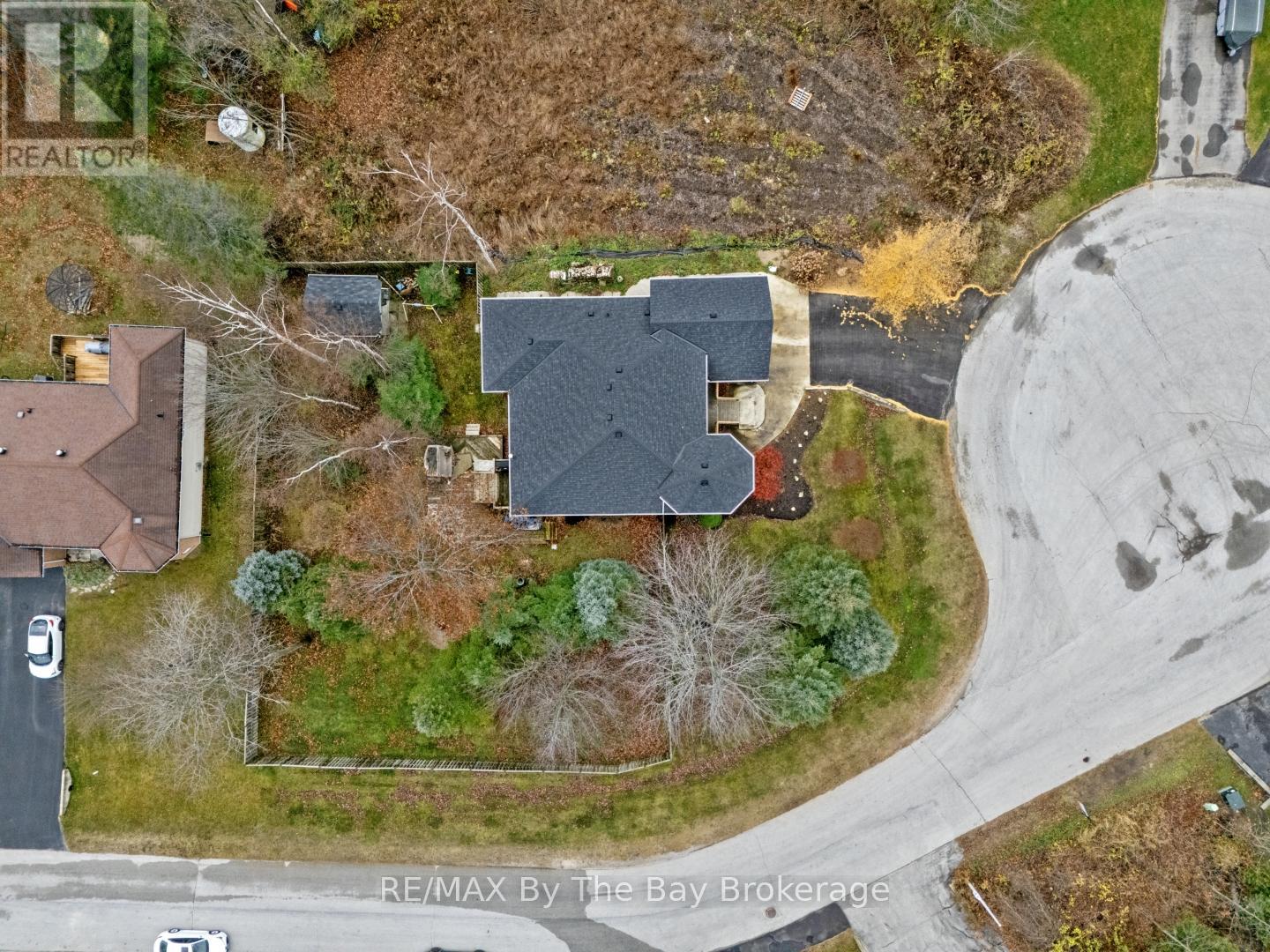 6 Deerrun Place, Wasaga Beach, Ontario  L9Z 1H8 - Photo 2 - S12989616