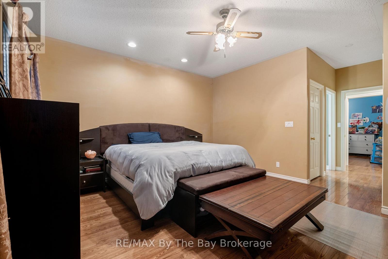 6 Deerrun Place, Wasaga Beach, Ontario  L9Z 1H8 - Photo 20 - S12989616