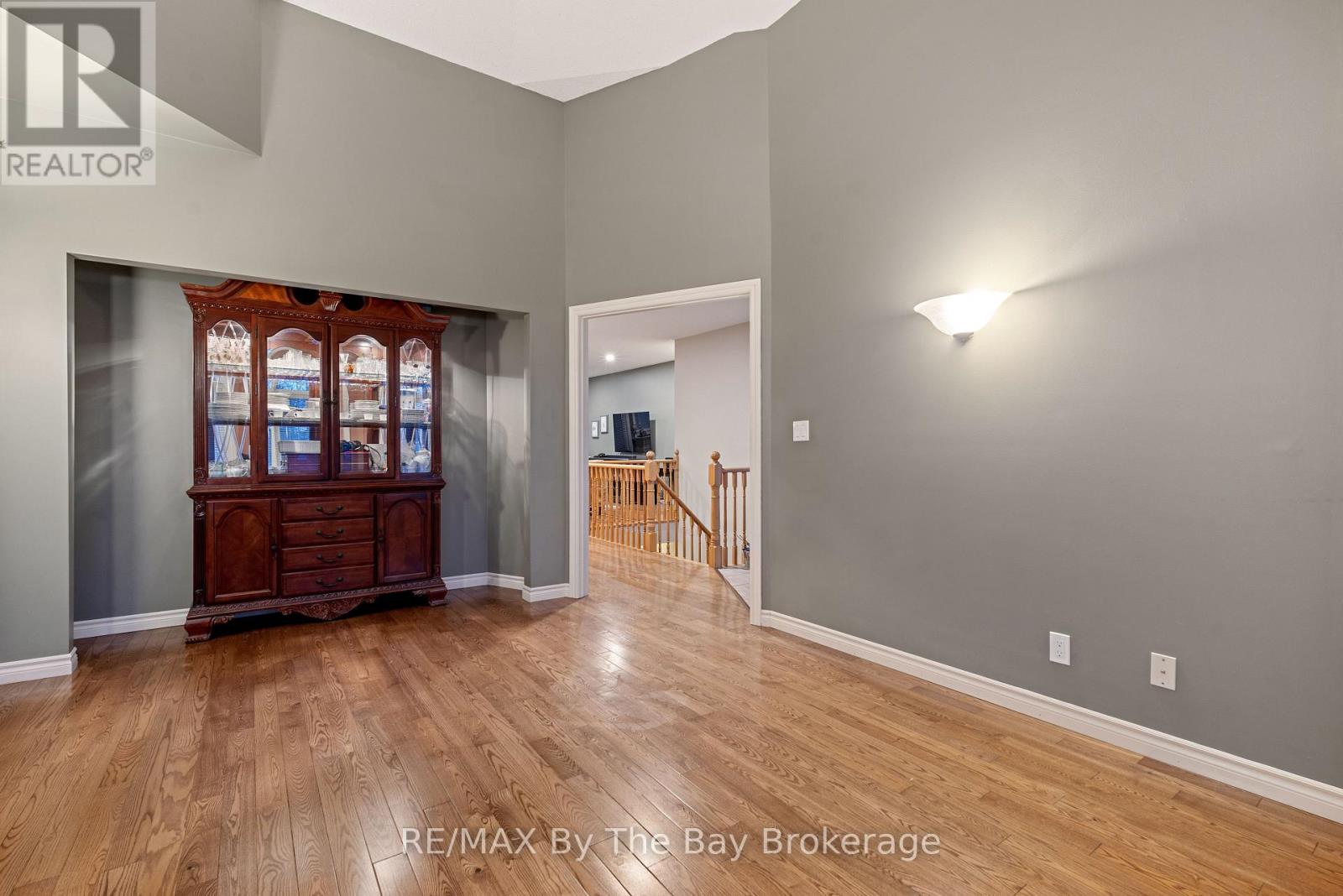 6 Deerrun Place, Wasaga Beach, Ontario  L9Z 1H8 - Photo 21 - S12989616