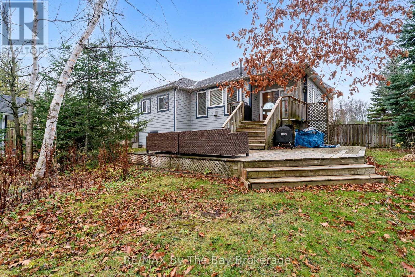 6 Deerrun Place, Wasaga Beach, Ontario  L9Z 1H8 - Photo 40 - S12989616