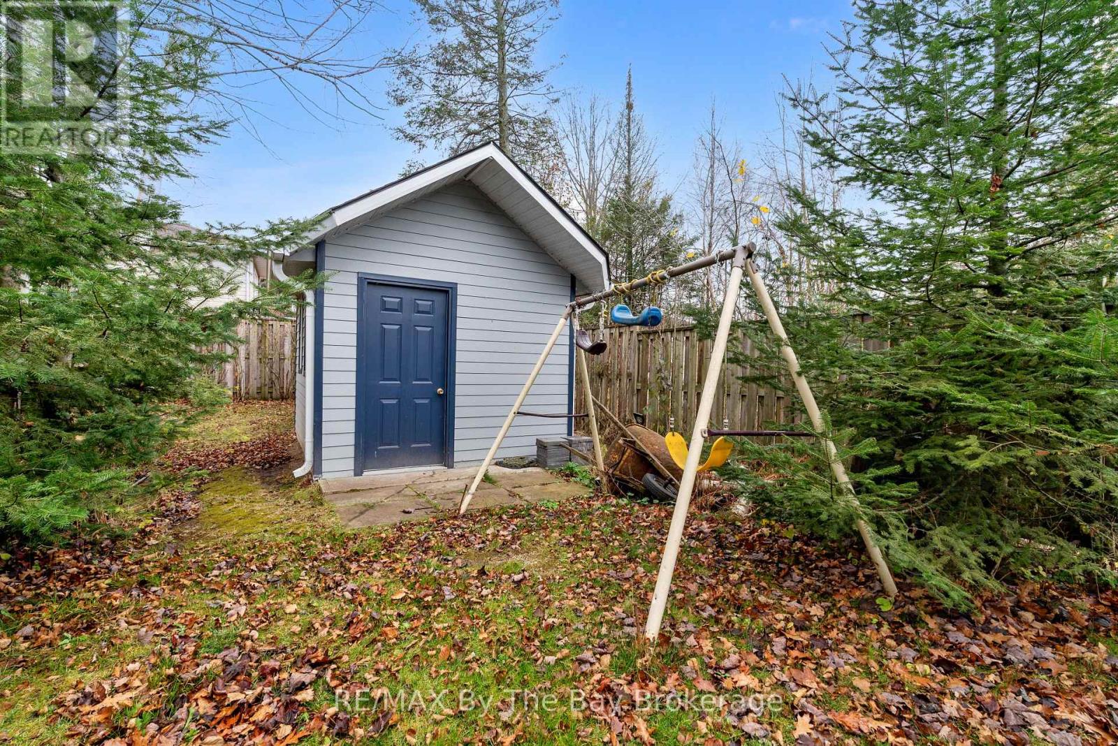 6 Deerrun Place, Wasaga Beach, Ontario  L9Z 1H8 - Photo 41 - S12989616