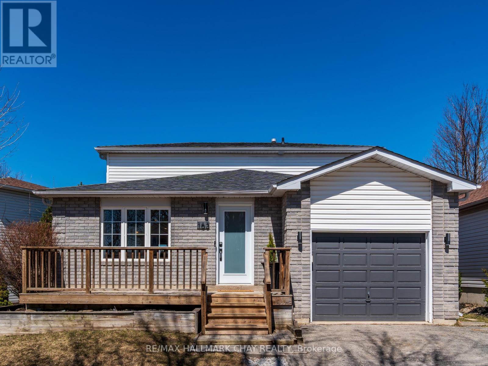 163 Columbia Road, Barrie (Holly), Ontario  L4N 8E3 - Photo 1 - S12989794