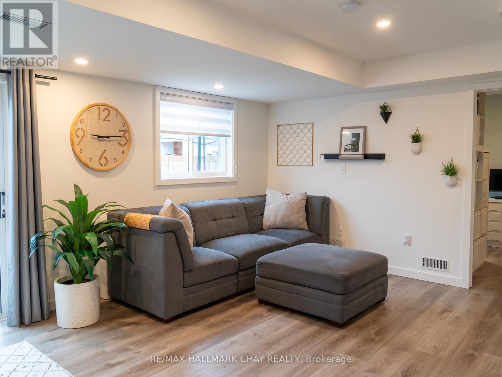 163 Columbia Road, Barrie (Holly), Ontario  L4N 8E3 - Photo 12 - S12989794