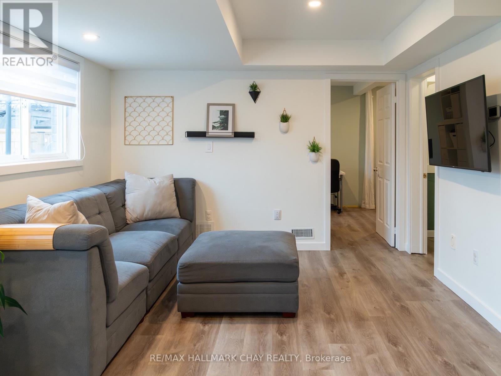 163 Columbia Road, Barrie (Holly), Ontario  L4N 8E3 - Photo 13 - S12989794