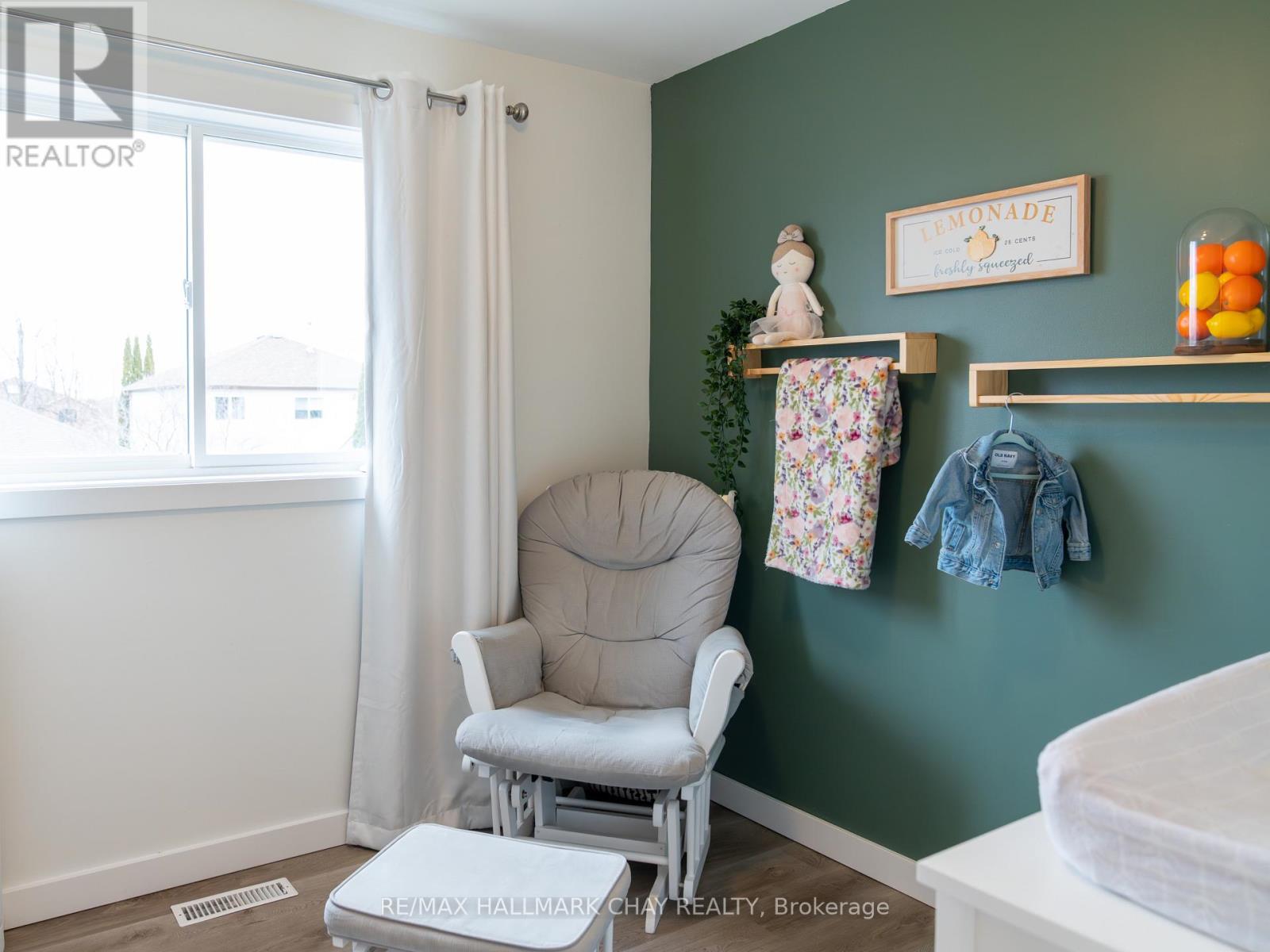 163 Columbia Road, Barrie (Holly), Ontario  L4N 8E3 - Photo 25 - S12989794