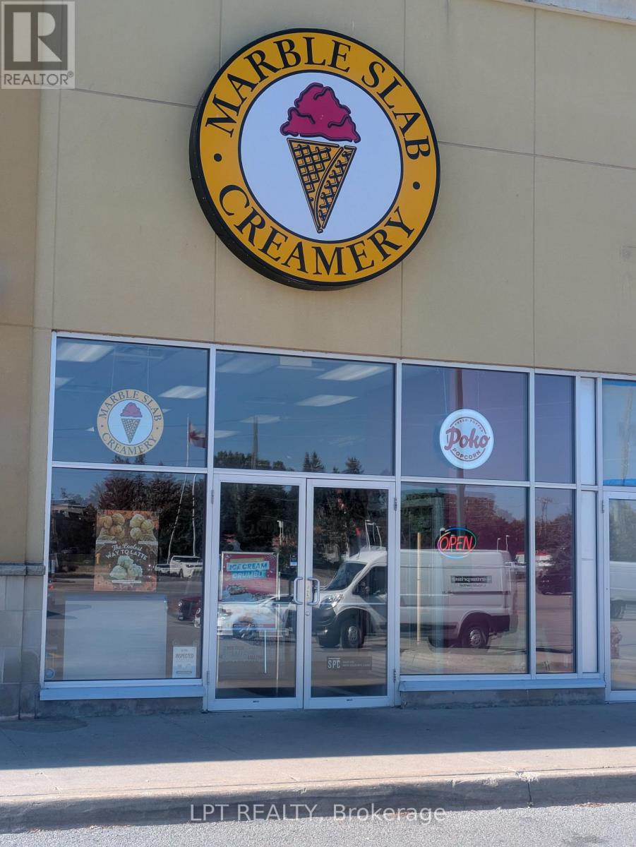 D1-A - 636 Yonge Street, Barrie, Ontario  L4N 4E6 - Photo 2 - S12989886