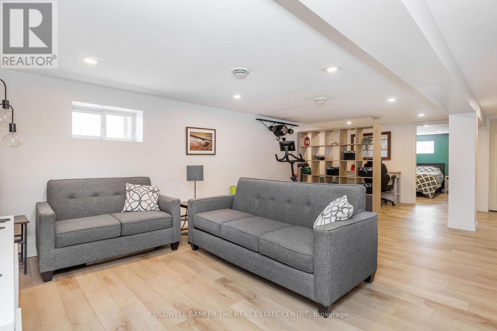 88 Maskinonge Road, Tay, Ontario  L0K 2A0 - Photo 19 - S12989890