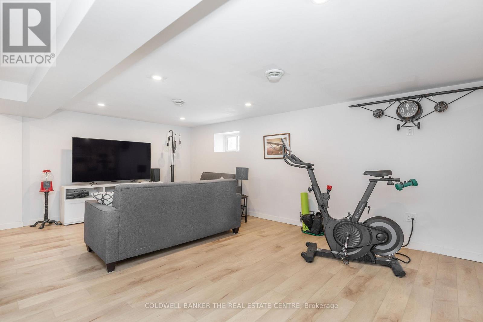 88 Maskinonge Road, Tay, Ontario  L0K 2A0 - Photo 21 - S12989890