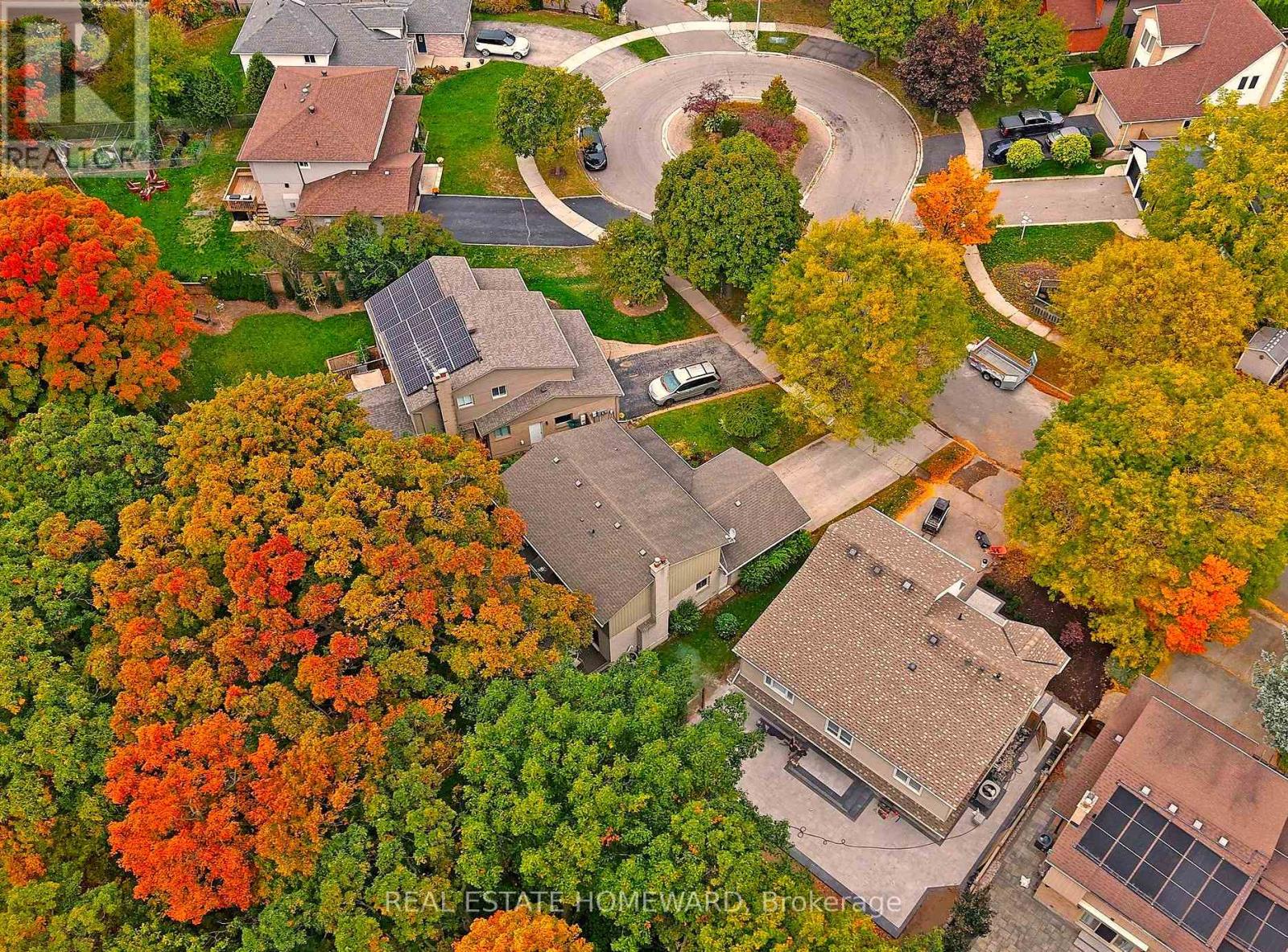 3058 Viewmount Road, Oakville, Ontario  L6L 5M7 - Photo 2 - W12927184