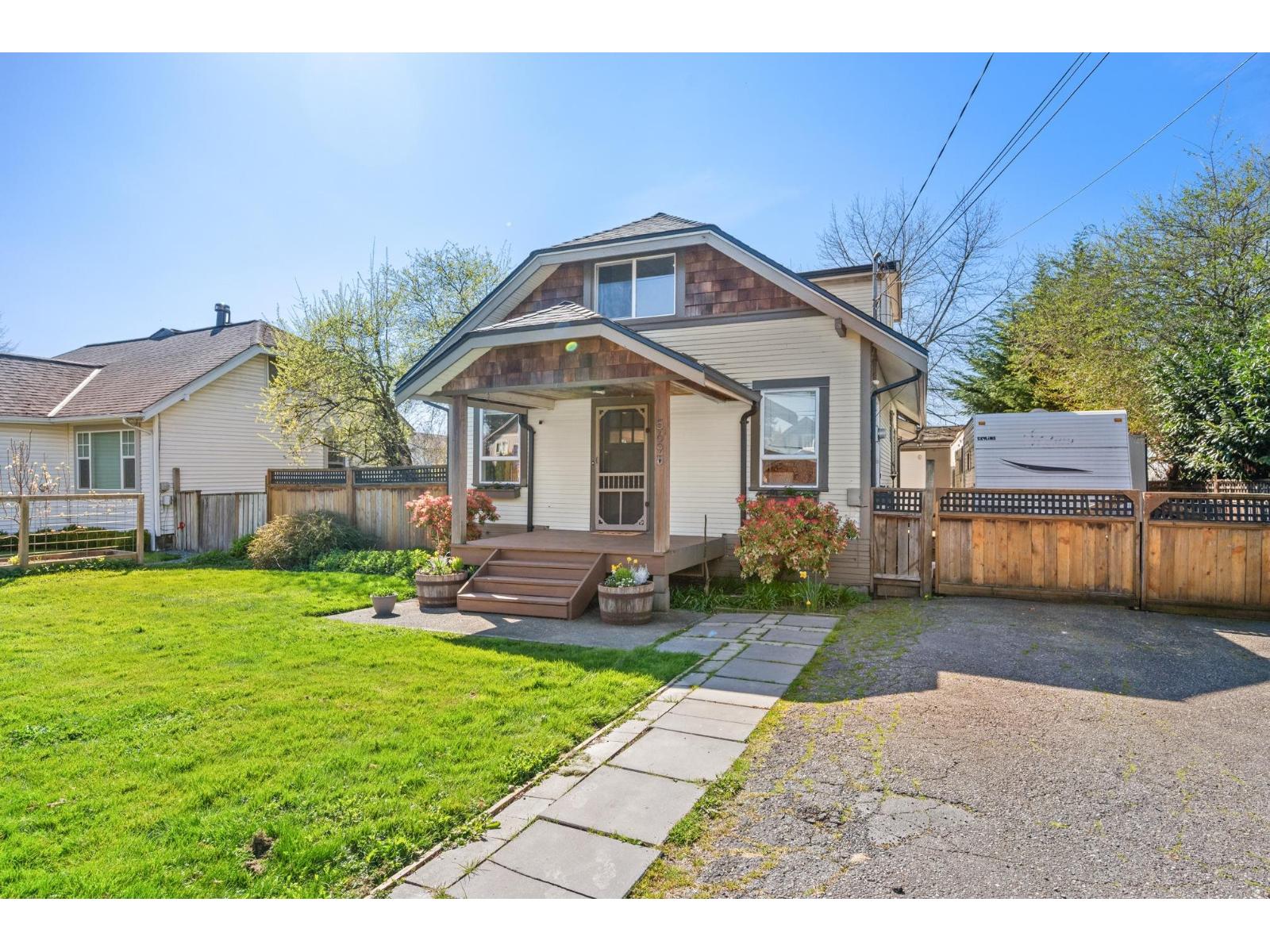 5695 Riverside Street, Abbotsford, British Columbia  V4X 1T4 - Photo 5 - R3110159