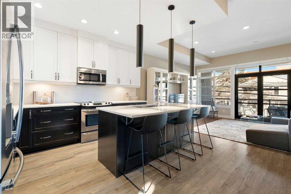 1, 2016 35 Avenue SW, Calgary, Alberta