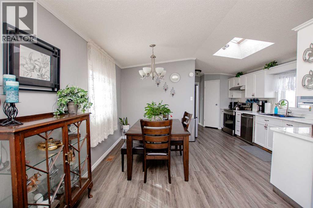 207, 10615 88 Street, Grande Prairie, Alberta  T8X 1P5 - Photo 2 - A2300042