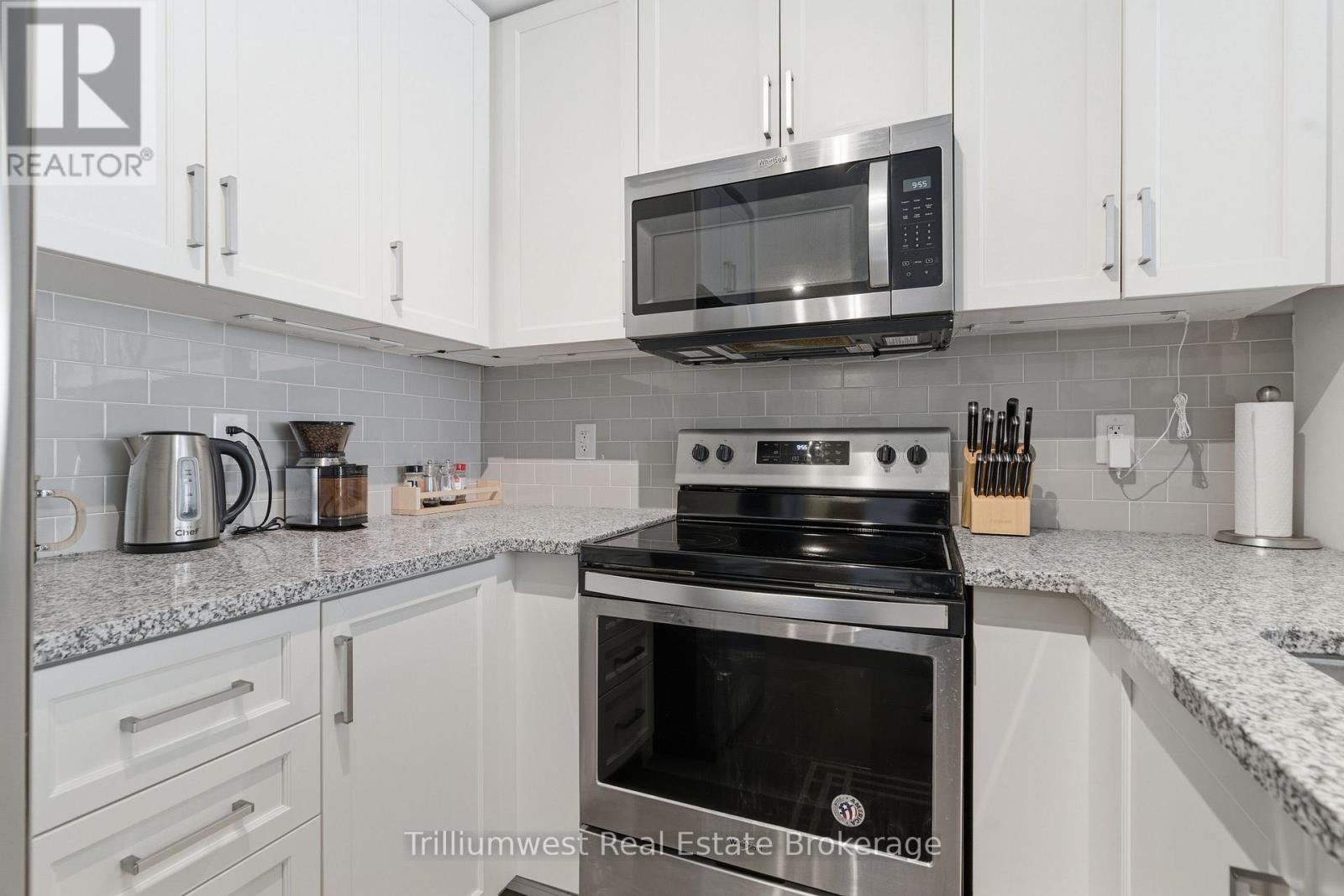 702 - 155 Caroline Street S, Waterloo, Ontario  N2L 0J8 - Photo 8 - X12989526