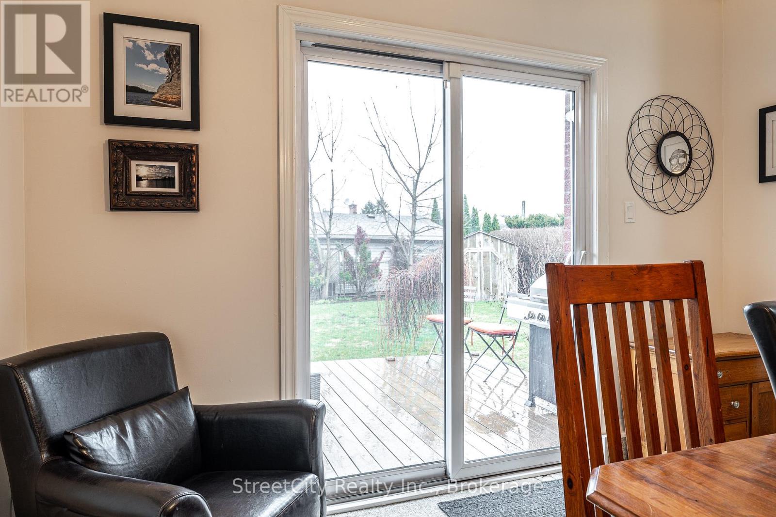 34 White Street, Stratford, Ontario  N5A 7M5 - Photo 16 - X12989718